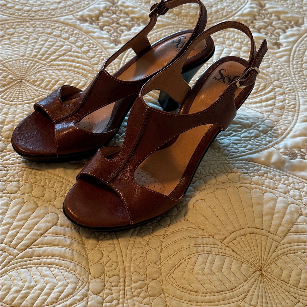 Söfft  Leather Heeled Sandals